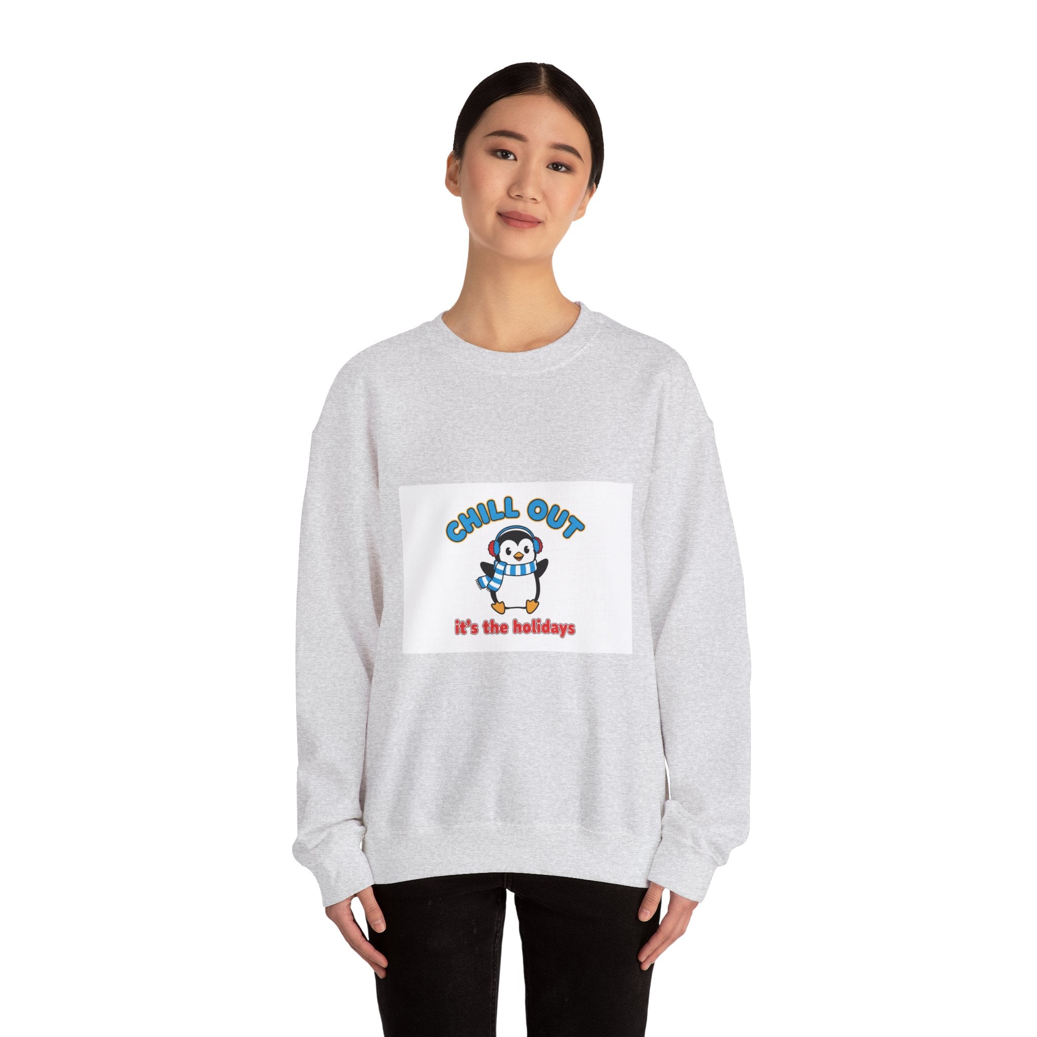 Penguin 'Chill Out — It’s the Holidays' Crewneck Sweatshirt - La magie de maman
